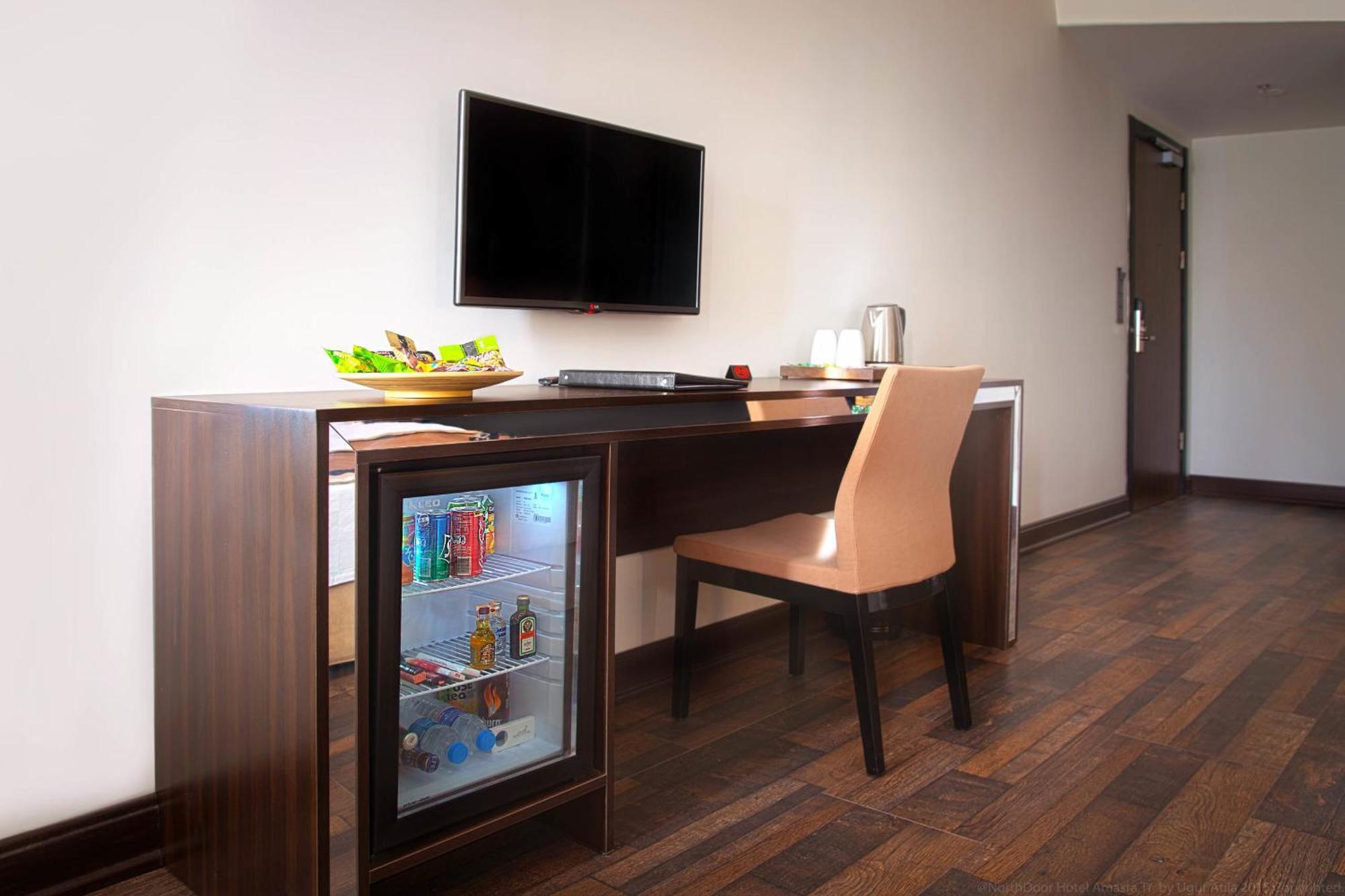 Northdoor Hotel อามาสรา ห้อง รูปภาพ